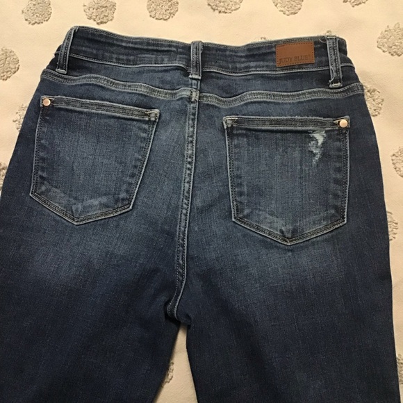 Judy Blue Skinny Fit Distressed Jeans.  Size 7/28 - Picture 4 of 11